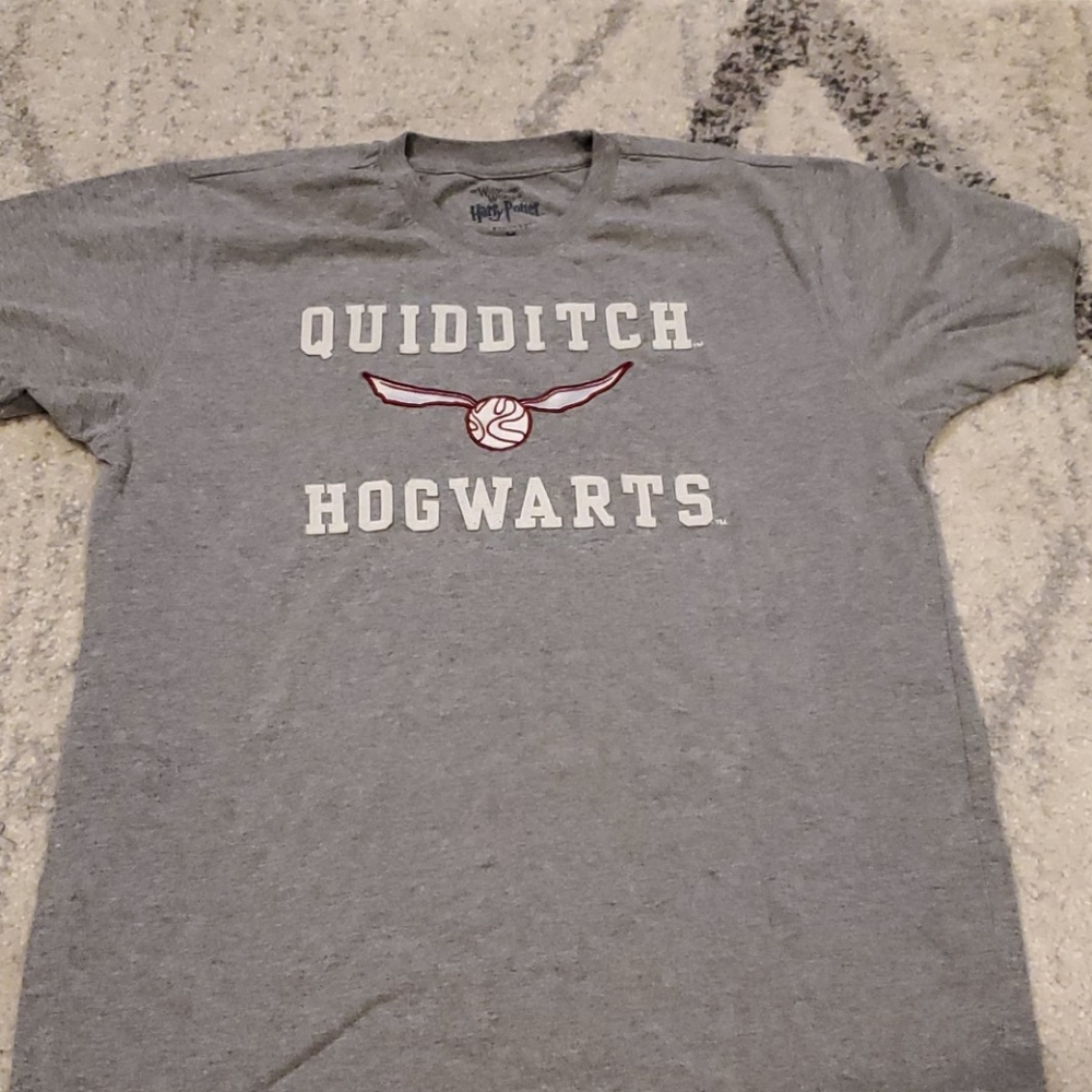 Hogwarts Quidditch t-shirt